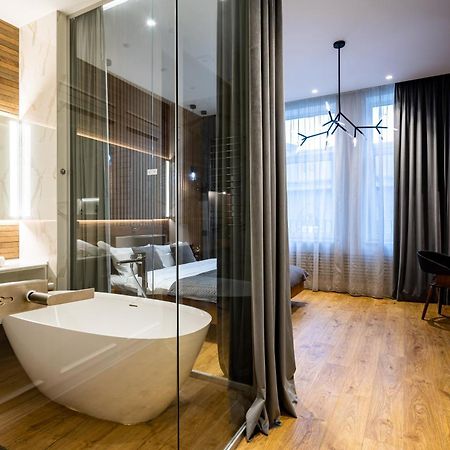 Doroshenka Premium Apartments Lviv Ngoại thất bức ảnh