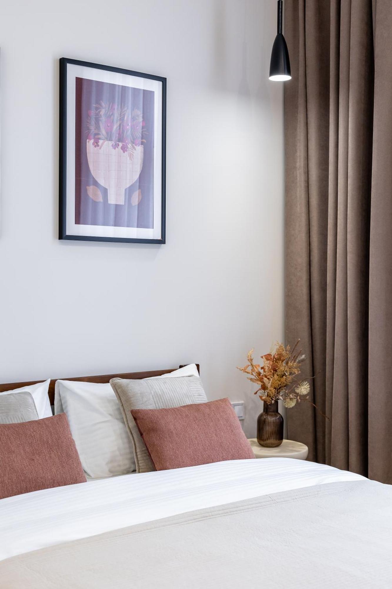 Doroshenka Premium Apartments Lviv Ngoại thất bức ảnh