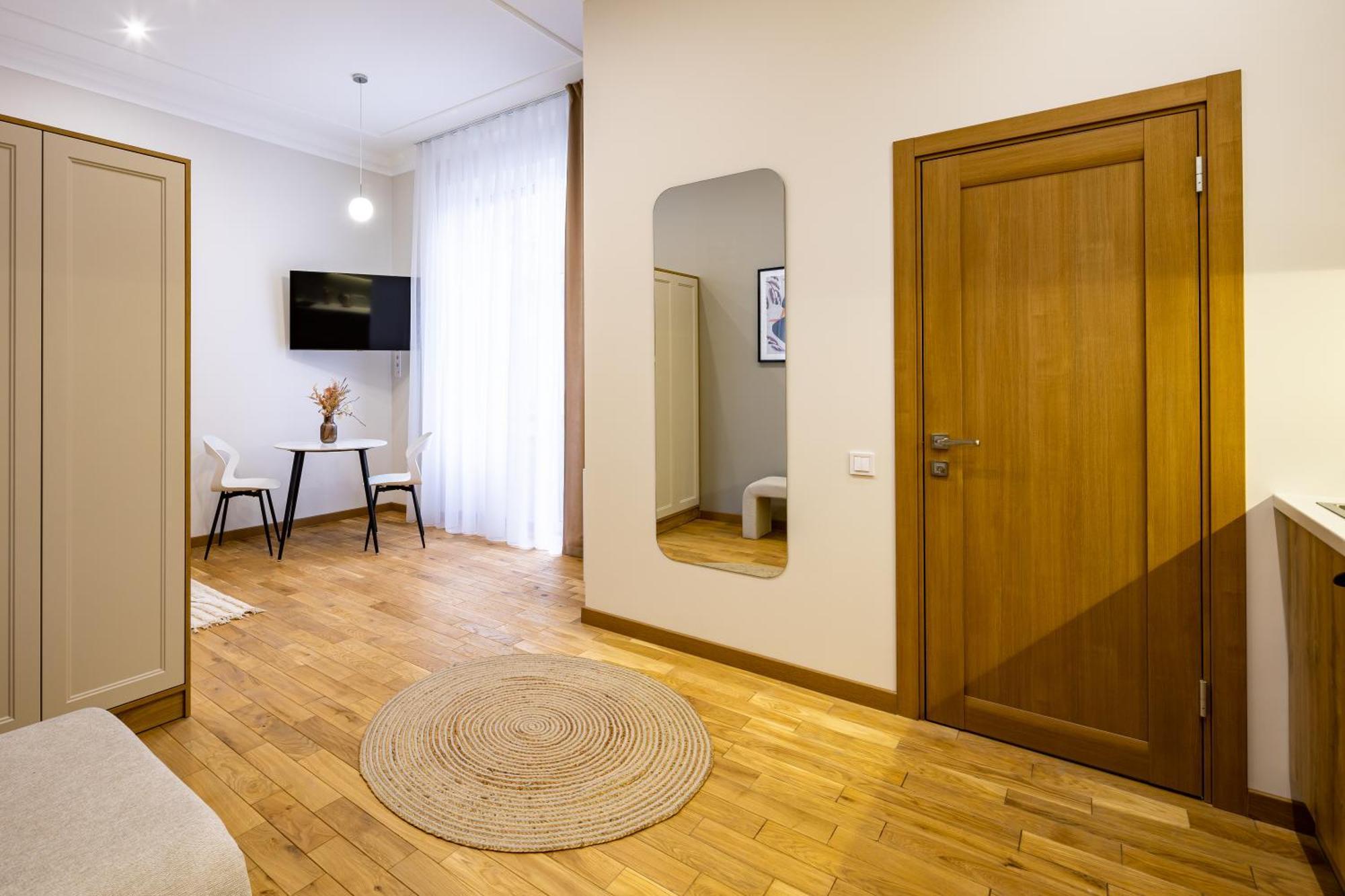 Doroshenka Premium Apartments Lviv Ngoại thất bức ảnh