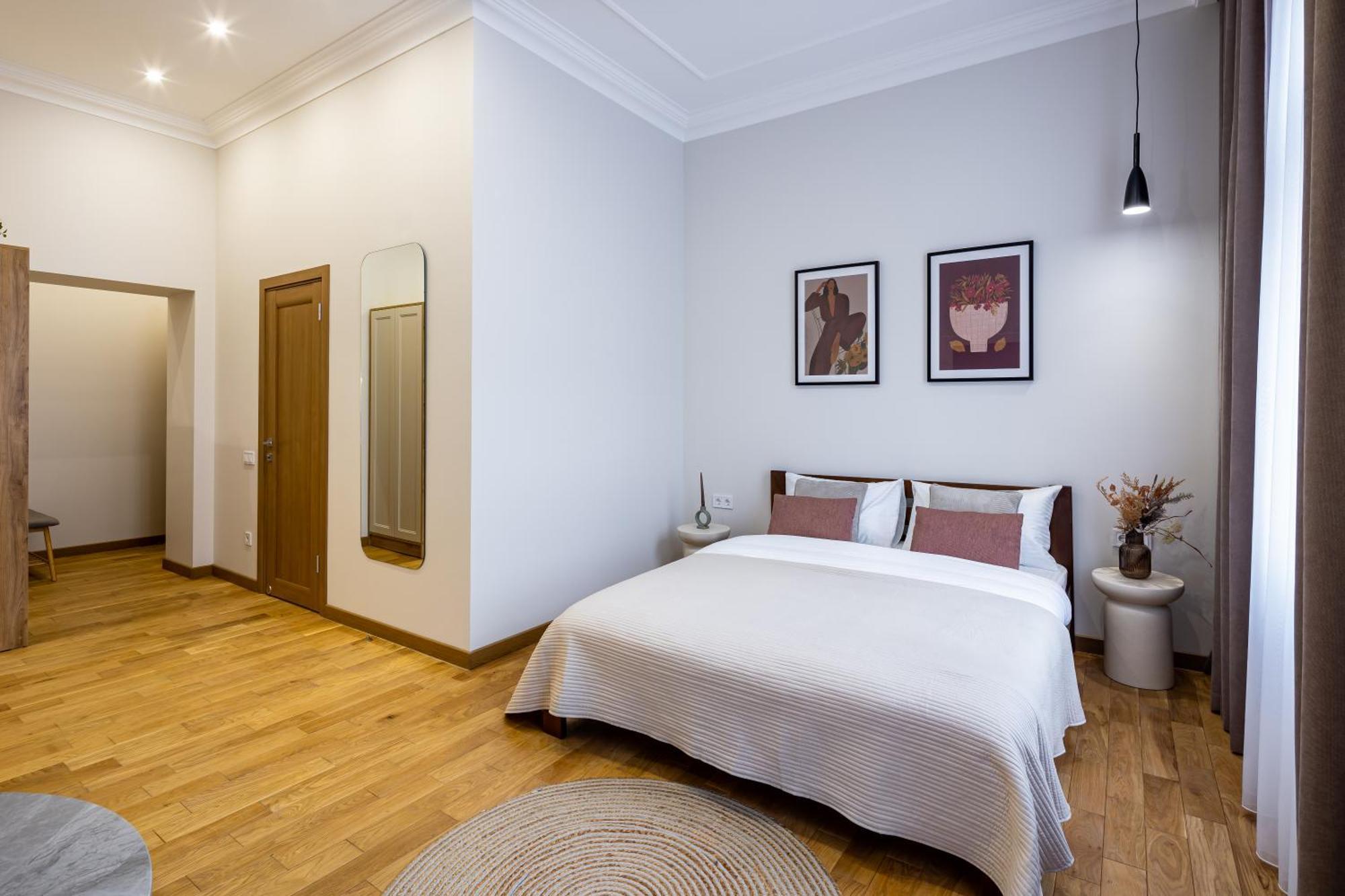 Doroshenka Premium Apartments Lviv Ngoại thất bức ảnh