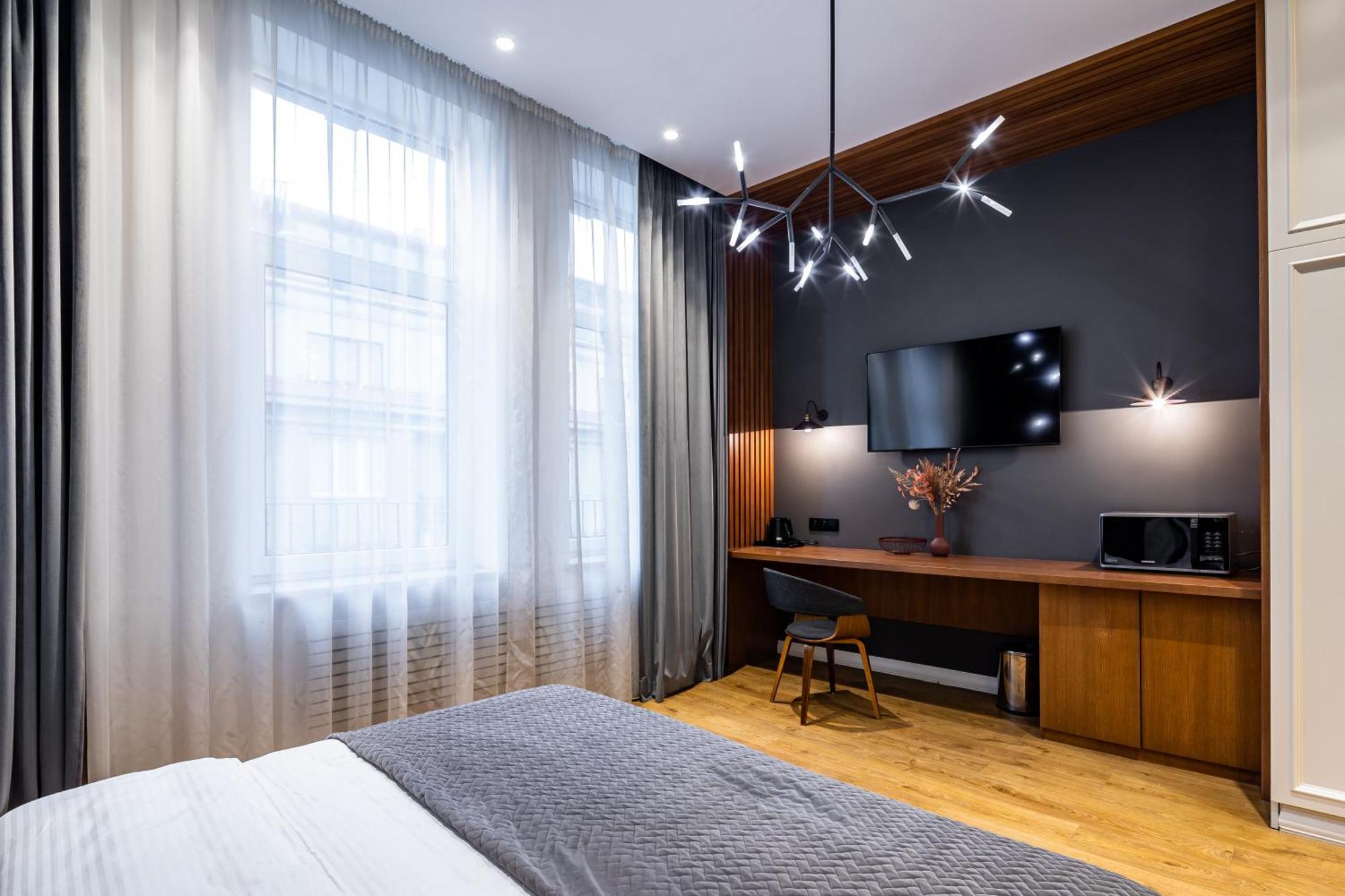 Doroshenka Premium Apartments Lviv Ngoại thất bức ảnh