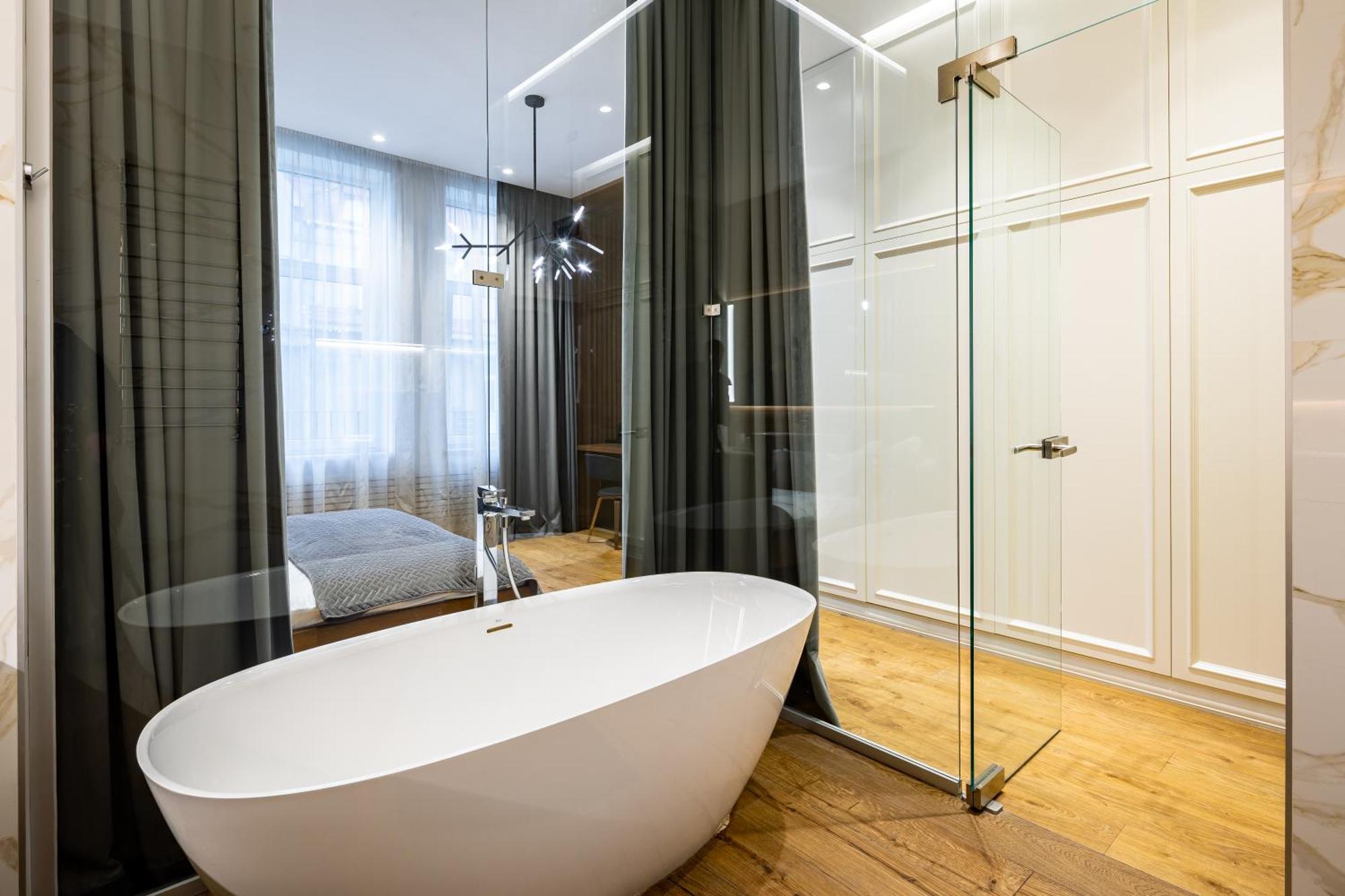 Doroshenka Premium Apartments Lviv Ngoại thất bức ảnh